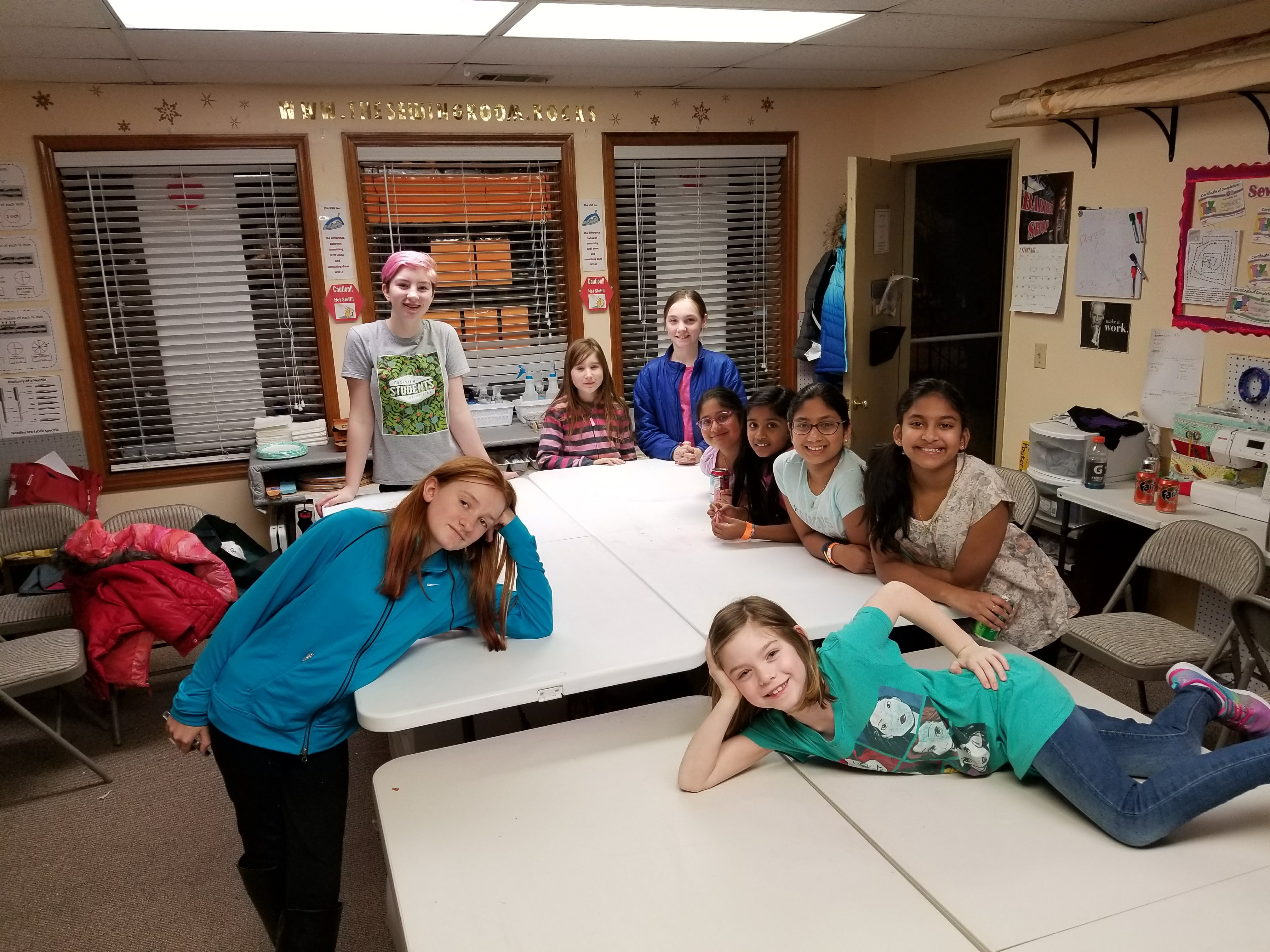 Valentine’s Pizza and Paint Party